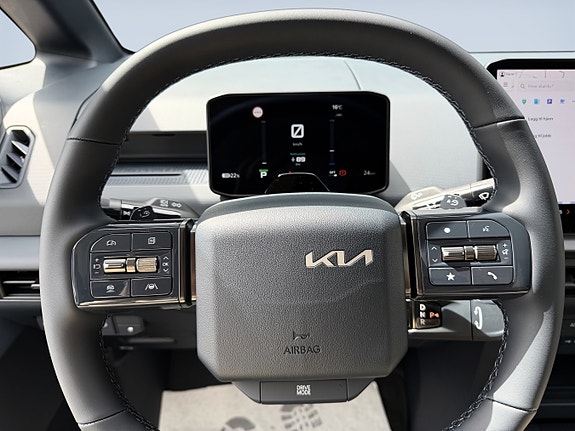 Kia PV5 13 of 25