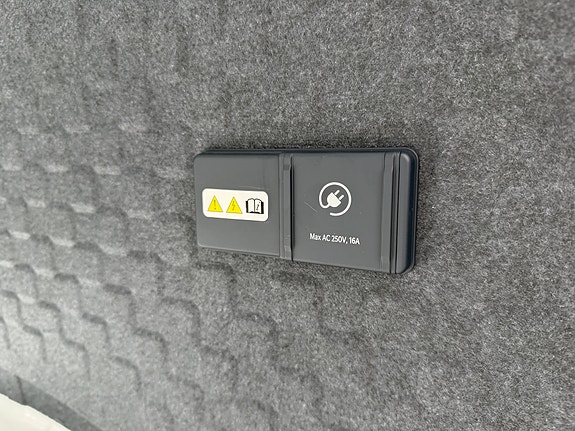 Kia PV5 17 of 25