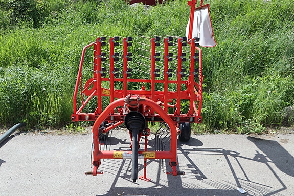 Kuhn GA3201GM, kr 40 000,-