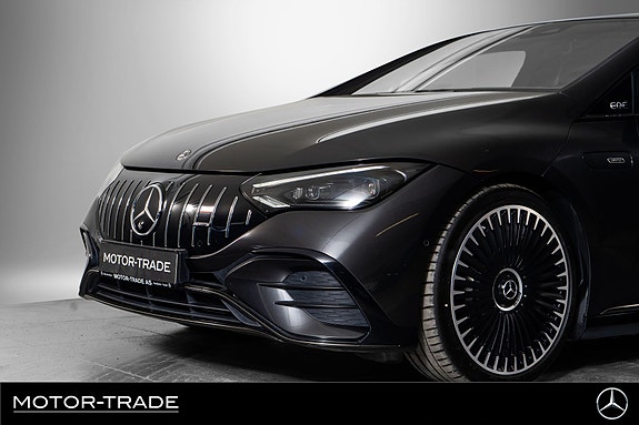 Mercedes-Benz EQE43 3 of 5