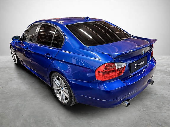 BMW 335i 2 of 14