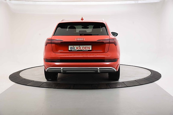 Audi e-tron 6 of 26