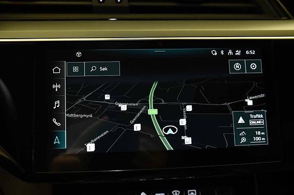 Audi e-tron 14 of 26