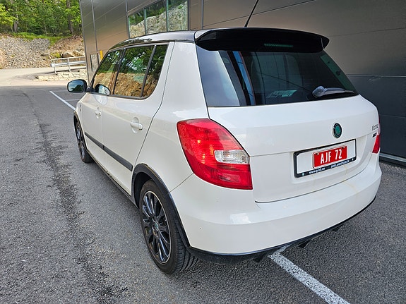 Skoda Fabia 4 of 5