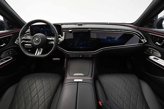 Mercedes-Benz E300 de 15 of 25