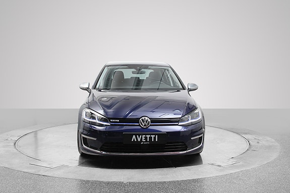 Volkswagen e-Golf VII 3 of 5