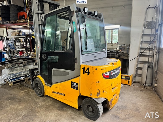 Jungheinrich EFG430S Gaffeltruck. 5 of 5
