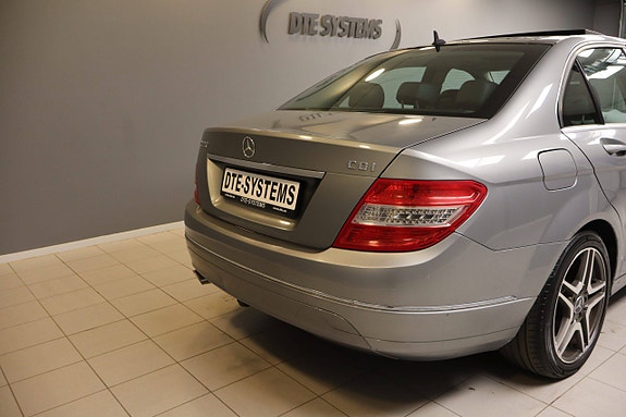 Mercedes-Benz C220 d 9 of 30