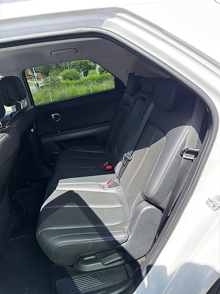 Hyundai Ioniq 5 13 of 21