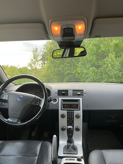Volvo V50 9 of 18