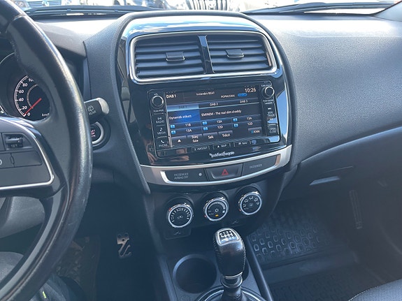 Mitsubishi ASX 19 of 30
