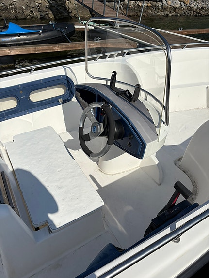 Viksund Marlin 590 m/ Honda BF90 4-takt – velholdt og driftssikker 3 of 5
