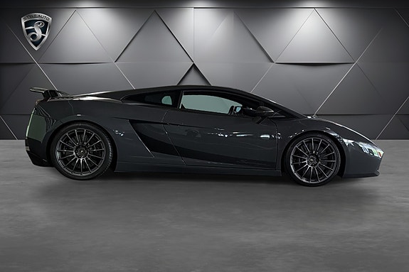 Lamborghini Gallardo 3 of 5