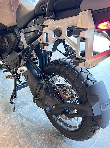 BMW R 1300 GSA Triple Black automat (ASA) -DEMO med alt utstyr! Inkl. koffertsett. 5 of 5