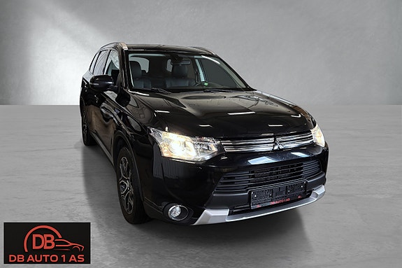 Mitsubishi Outlander 3 of 5