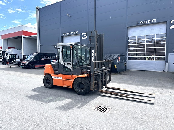 Doosan D70S-7 3 of 4