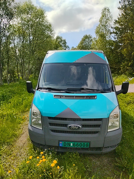 Ford Transit 2 of 3