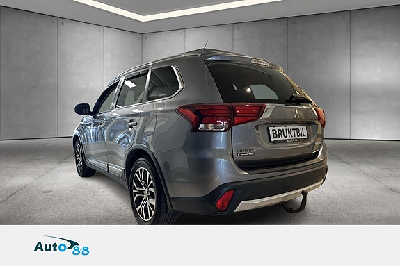Mitsubishi Outlander 4 of 5