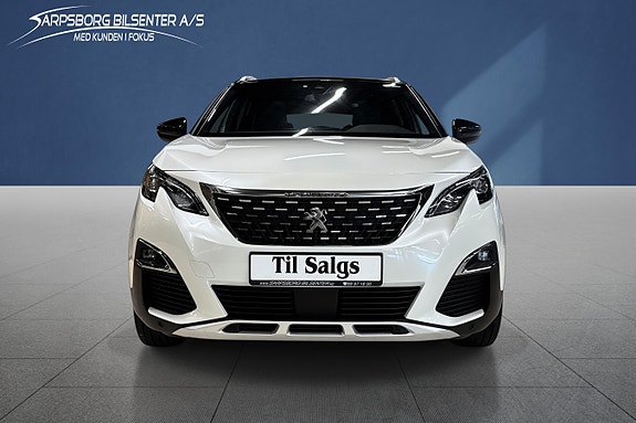 Peugeot 3008 2 of 5