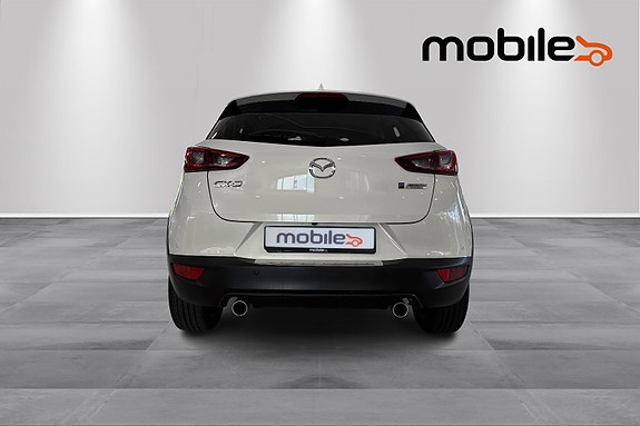 Mazda CX-3 4 of 5