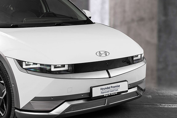 Hyundai Ioniq 5 3 of 30