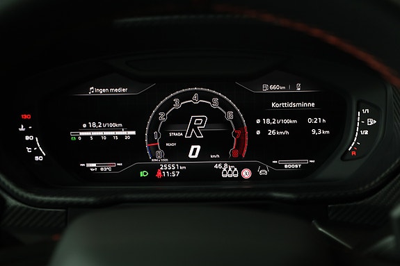 Lamborghini Urus 27 of 30