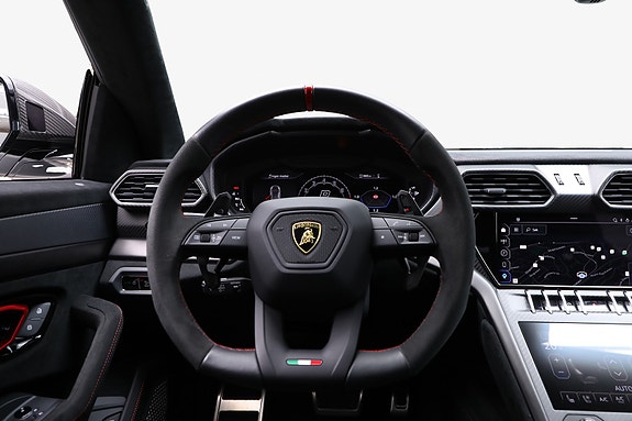Lamborghini Urus 20 of 30
