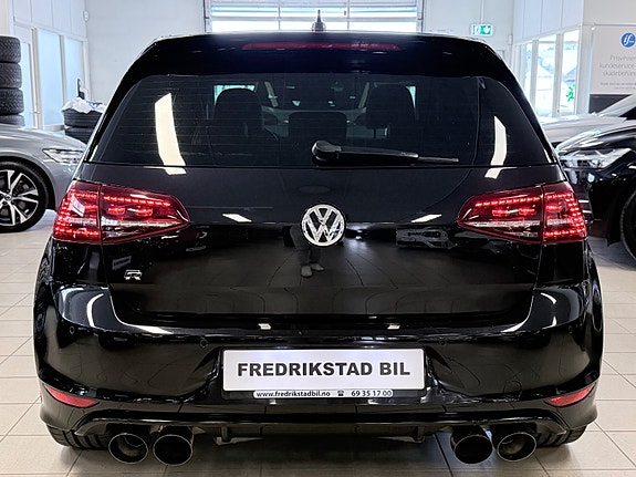 Volkswagen Golf VII 3 of 5