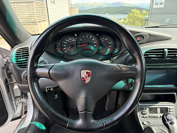 Porsche 911 17 of 23
