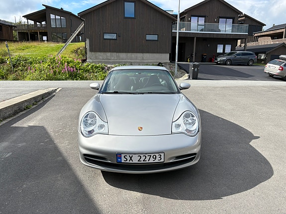 Porsche 911 8 of 23