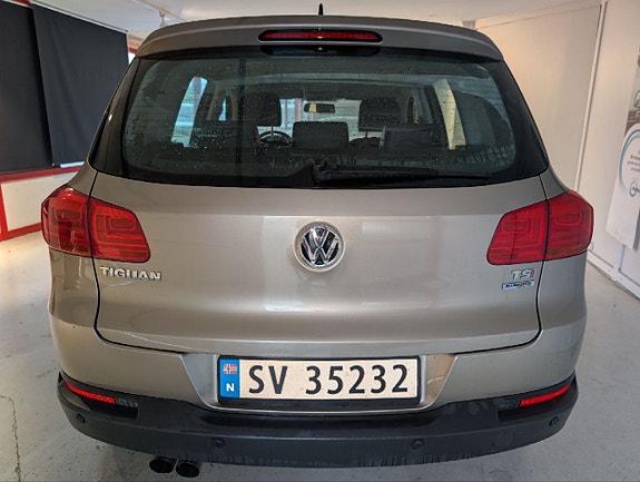 Volkswagen Tiguan 4 of 5
