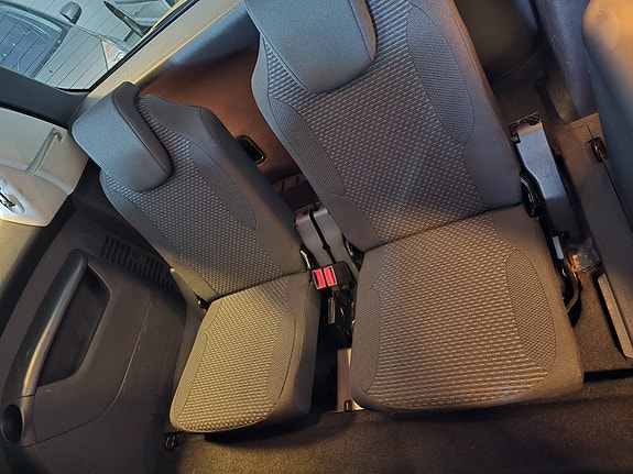 Citroen Grand C4 Picasso 15 of 25