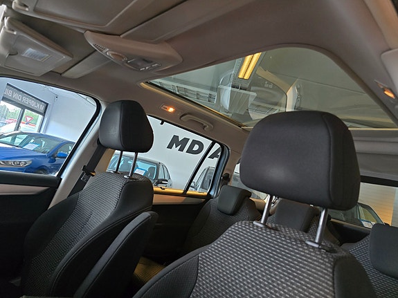 Citroen Grand C4 Picasso 19 of 25