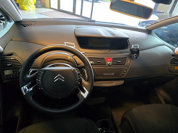 Citroen Grand C4 Picasso 17 of 25