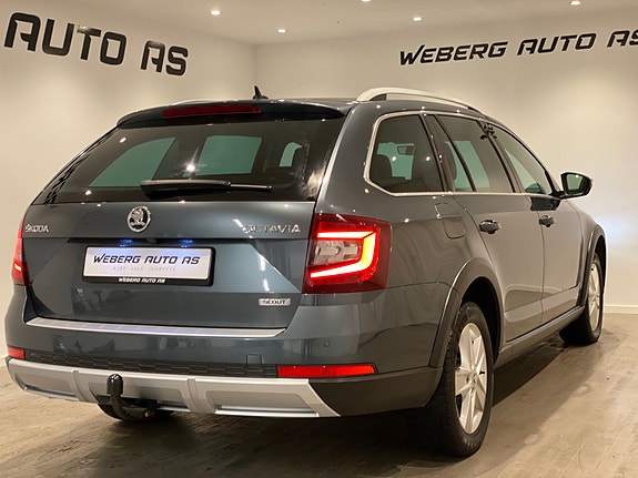 Skoda Octavia Scout 7 of 30
