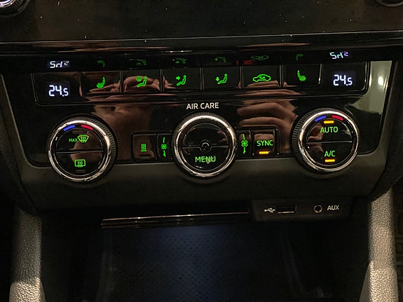 Skoda Octavia Scout 27 of 30