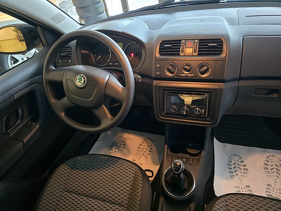 Skoda Fabia 15 of 21