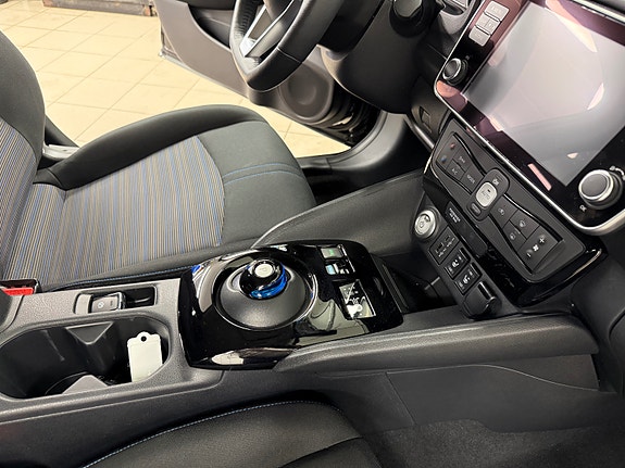 Nissan Leaf 11 of 30