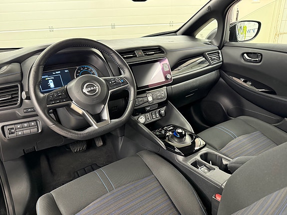 Nissan Leaf 10 of 30