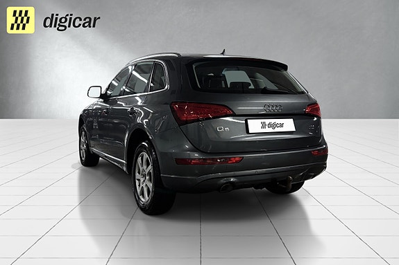 Audi Q5 4 of 5