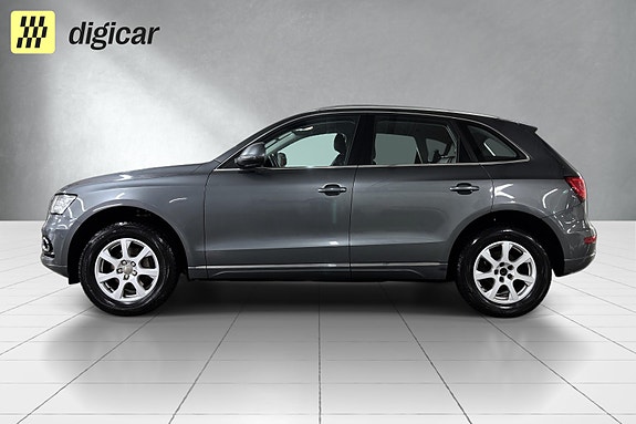 Audi Q5 2 of 5