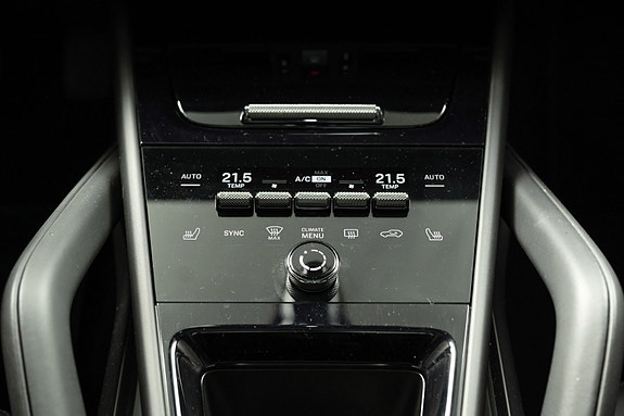 Porsche Cayenne Coupe 29 of 30