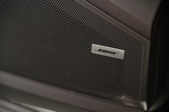 Porsche Cayenne Coupe 17 of 30