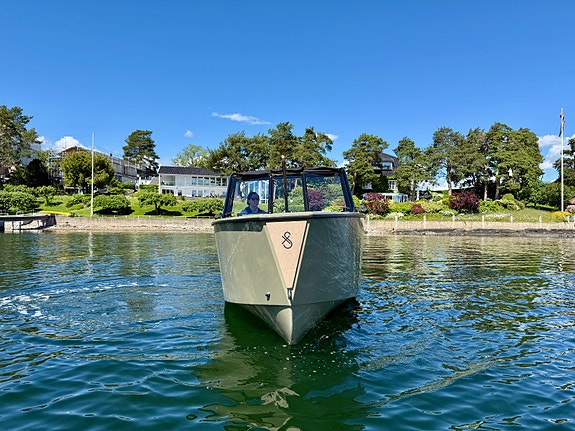 XShore 1 Top Stillegående luksus på sjøen | Opptil 50 NM 4 of 5