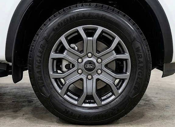 Ford Ranger 14 of 30