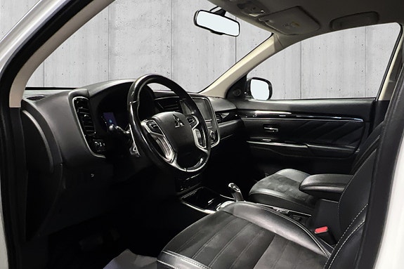 Mitsubishi Outlander 10 of 24