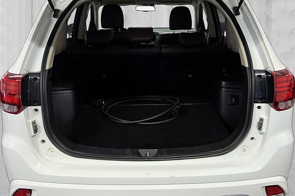 Mitsubishi Outlander 9 of 24