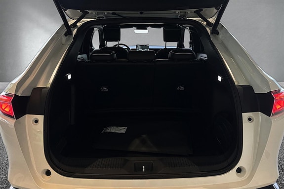 Honda e:Ny1 28 of 28