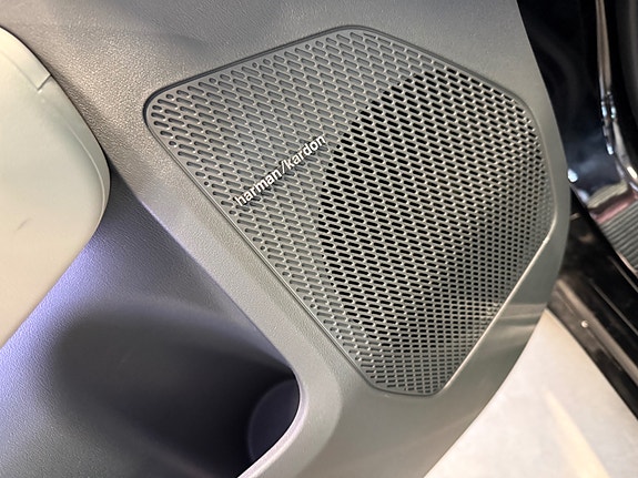 Kia EV3 12 of 24