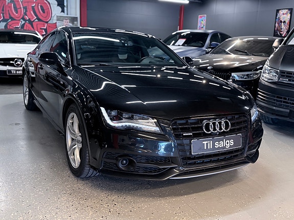 Audi A7 4 of 5
